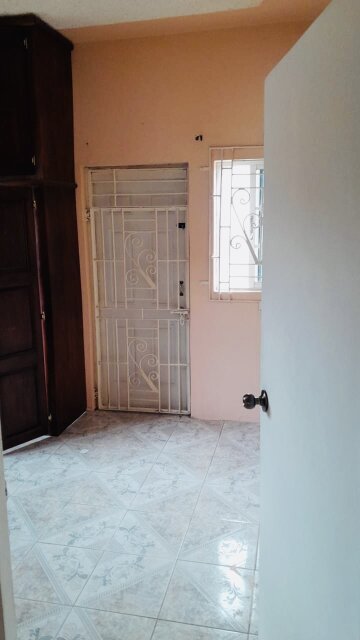 1 Bedroom 1 Bathroom House For Rent