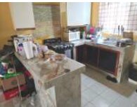 2 Bedroom, 1 Bathroom House W/ Large Back Yard