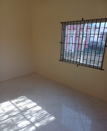  2 Bedroom 2-Bathroom Family Home