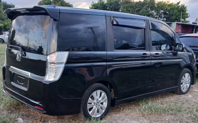 2012 HONDA STEP-WAGON LIKE NEW 1.65m