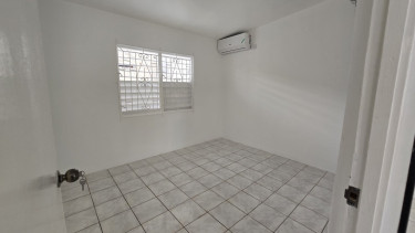 2 Bedroom 1 Bath For Rent