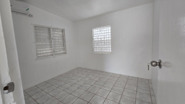 2 Bedroom 1 Bath For Rent
