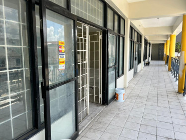 1500 Square Feet Office Space