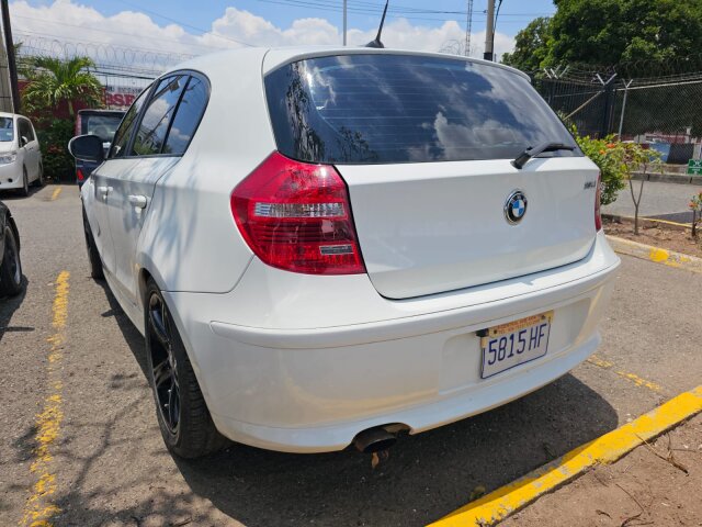 2010 BMW 118i