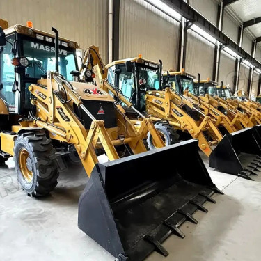 Massive 3CX Backhoe Loader For Sale In Jamaica