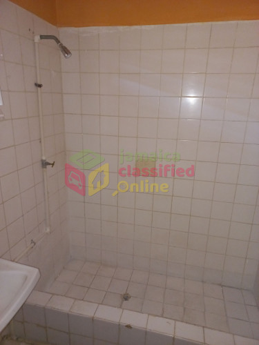 1 Bedroom Studio, Central Location (Unfurnished)