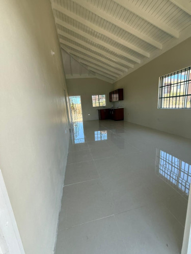 2 Bedroom 1 Bathroom (New)