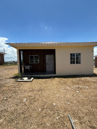 2 Bedroom 1 Bathroom (New)