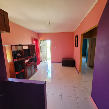 2 Bedrooms Unfurnished