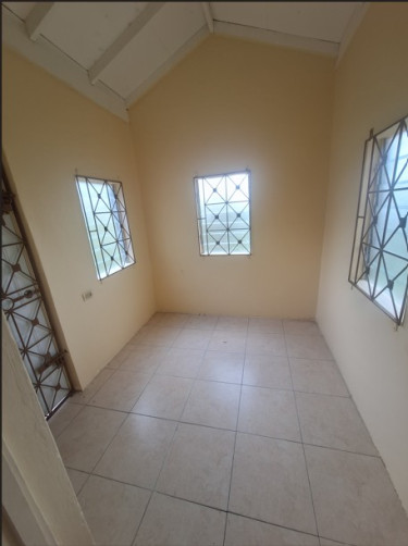 3 Bedroom For Rent Allman Hill St. Andrew