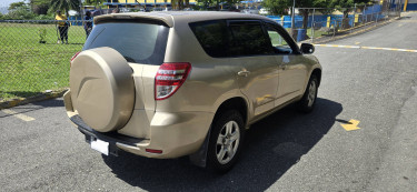 Toyota Rav4 2013