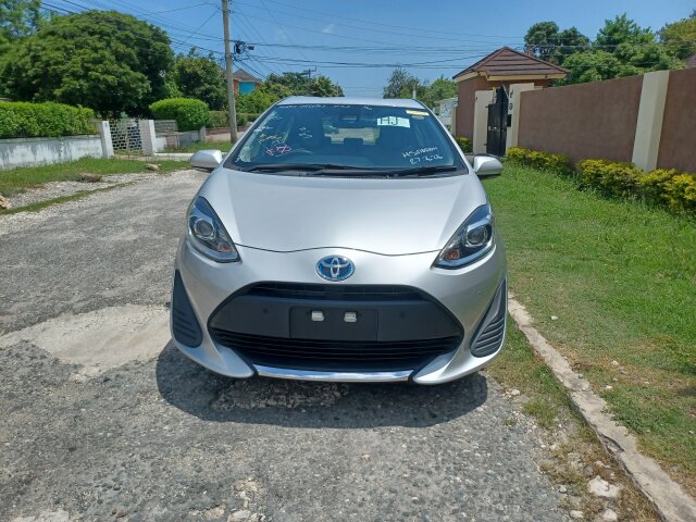 2019 Toyota Aqua Newly Imported