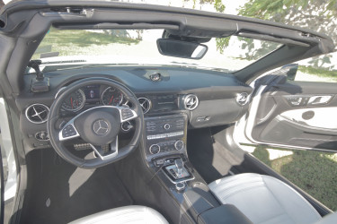 MERCEDES BENZ SLC43 AMG
