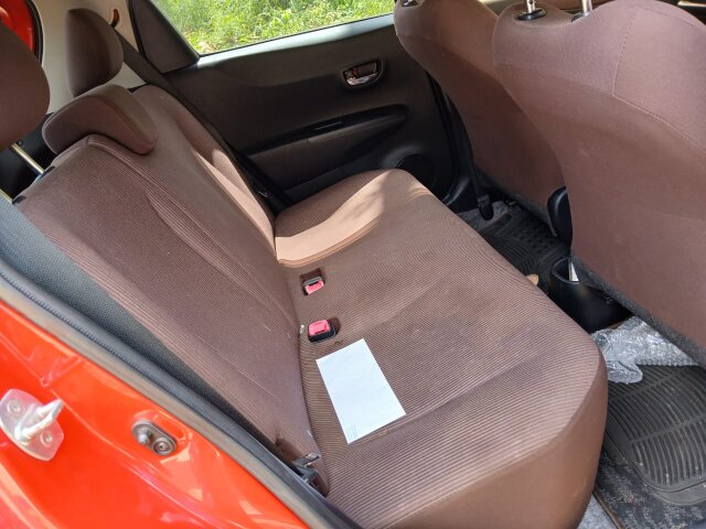 2013 Toyota Vitz $990K 8763188237