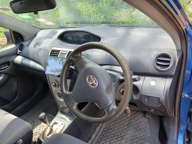 2012 Toyota Yaris $890K 8763188237