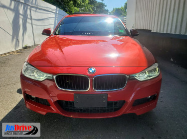 2018 BMW 318i