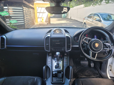 2017 Porsche Cayenne