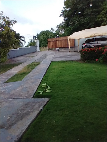 3 Bedroom 3 Bath House