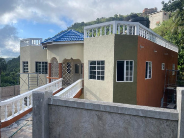 WHITE BUILDING & CONSTRUCTION