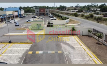 Commercial Office/retail Space Millenium Mall 
