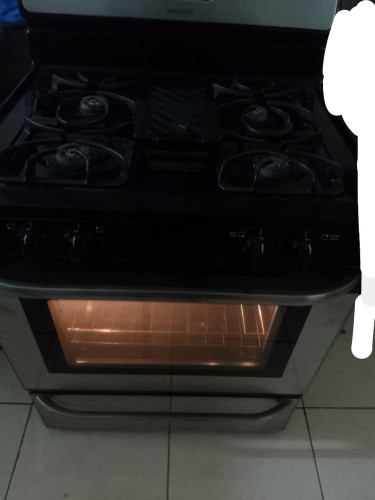Frigidaire Electric Stove For Sale 4 Burners Cheap