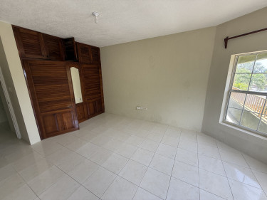 2 Bedroom Runaway Bay, Honeymoon Ci