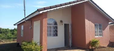 2 Bedroom Florence Hall House For Rent Houses Florence Hall Village