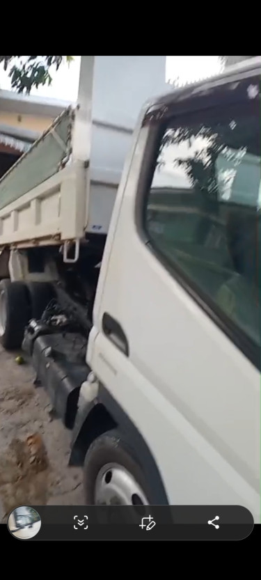 Tipper Truck