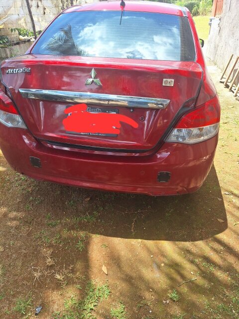 2017 Mitsubishi Attrage