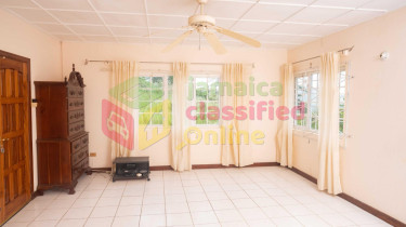 5 Bedroom 5 Baths 2 Storey Income Earner Property