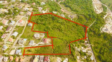 14.5 Acres Next To Camelot Discovery Bay St. Ann