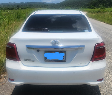 2020 Toyota Corolla Axio