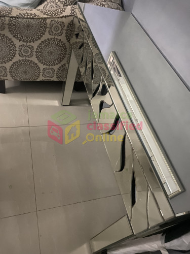 Glass Table - Entrance Piece