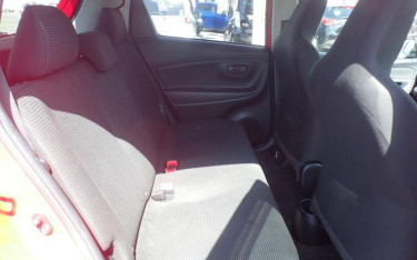 Toyota Vitz 2018