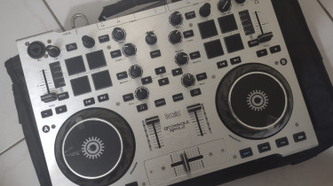 HERCULES RMX2 DJ CONSOLE $90,000 Computer Accessories Half Way Tree