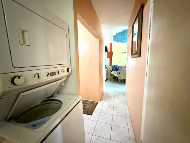 3 Bedroom 2bath Unfurnished Apartment