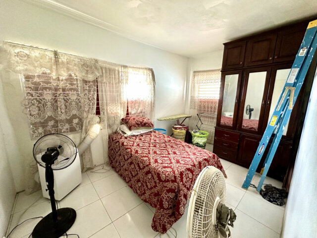 3 Bedroom 2bath Unfurnished Apartment