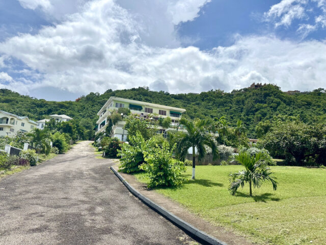 3 Bedroom 2bath Unfurnished Apartment Apartments Mayfair Avenue, Redhills