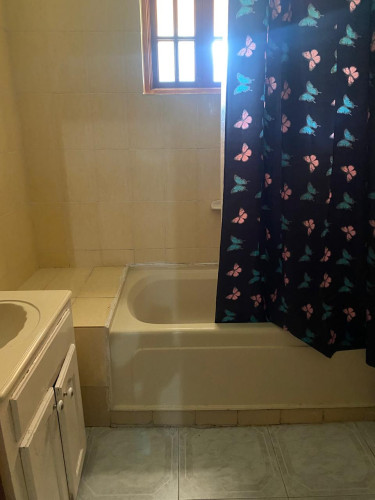 10 Bedrm Rental Property 