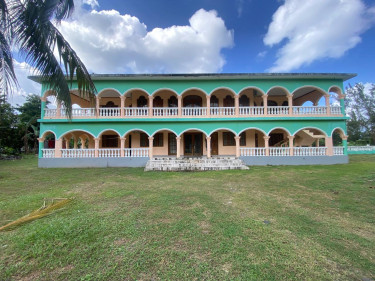 10 Bedrm Rental Property 