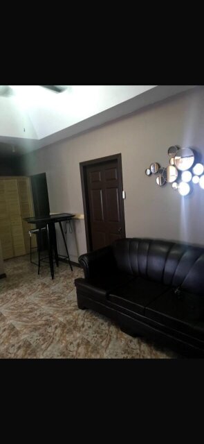 2 Bedroom Airbnb & Hotels Off Hagley Park / WEEKLY RENTAL