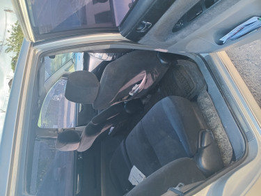 2001 Toyota Ipsum