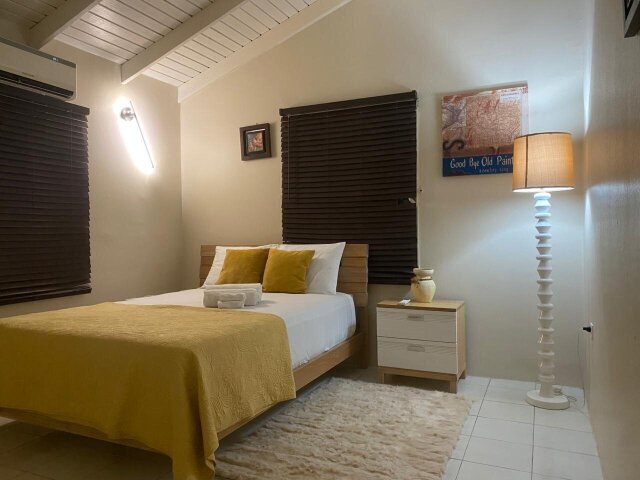 Stylish 3 Bedrooms 3 Bathrooms For Rent