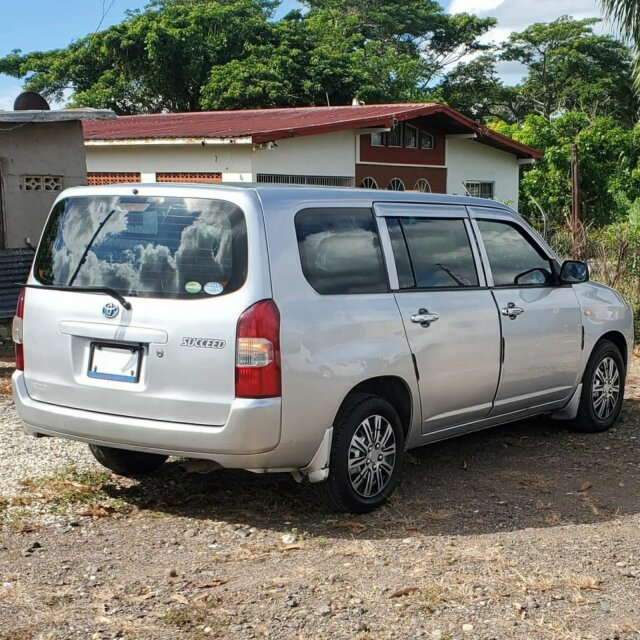 2016 Toyota Problx