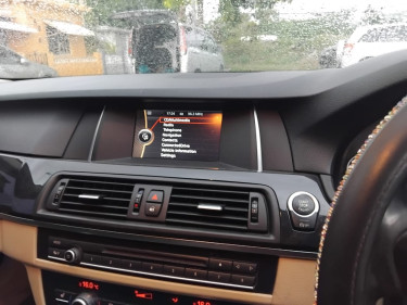 2013 BWM 5 Series Excellent Condition(Lady Driven)