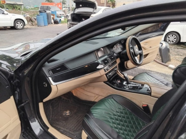 2013 BWM 5 Series Excellent Condition(Lady Driven)