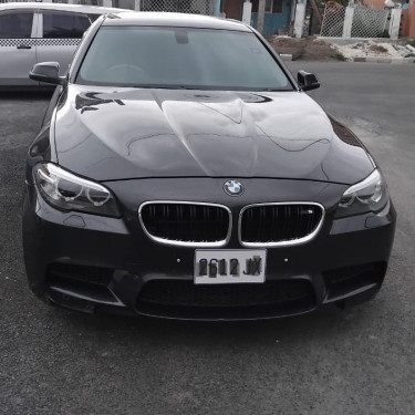 2013 BWM 5 Series Excellent Condition(Lady Driven) Cars Montego Bay