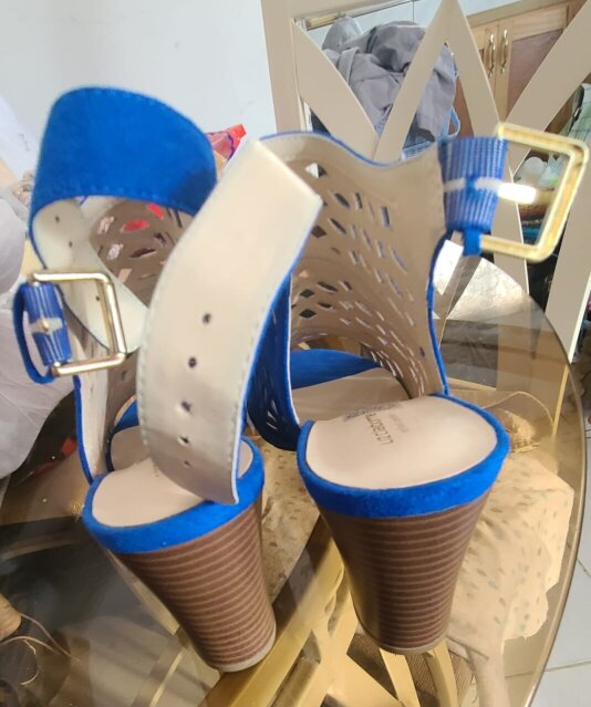 Women's Shoe