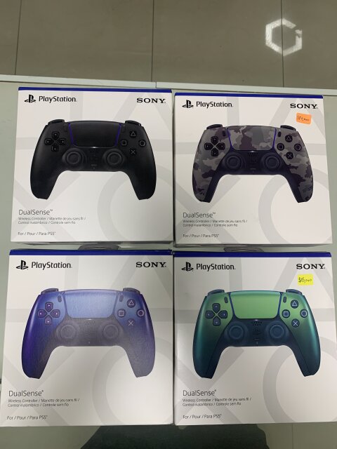 Xbox Play Station And Nintendo Switch Controllers