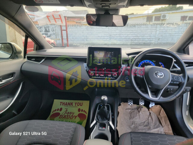 2019 Toyota Corolla SPORT